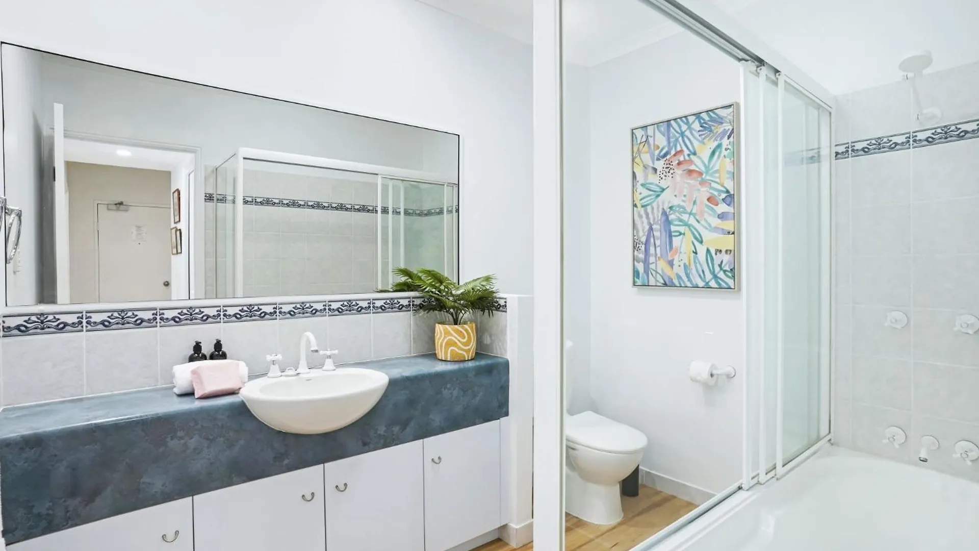 Apartament Trinity Links East White Rock Australia